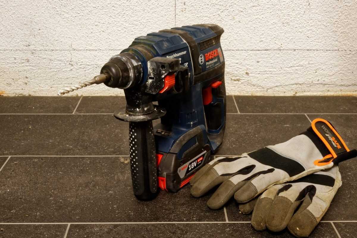 drilling-machine-geff5191e4_1280